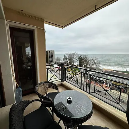 Appartement адмирал- сирена Goudstrand
